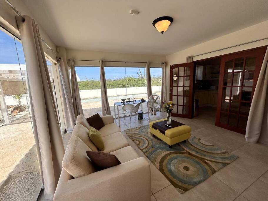 Jolie Villa Entire Villa In Noord, Aruba شاطئ بالم المظهر الخارجي الصورة